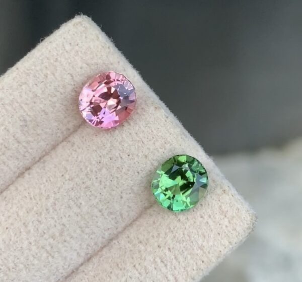 reverse tourmaline pair